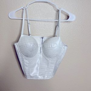 White cropped faux leather corset
